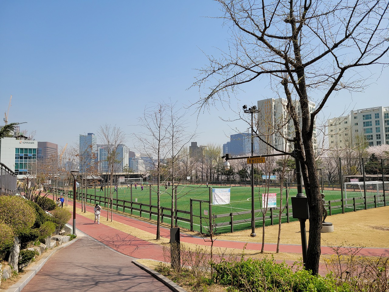 工作者多面 工作者多面